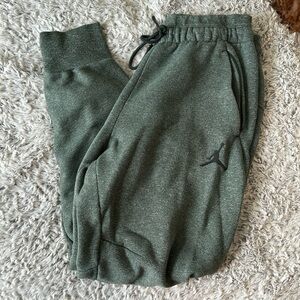 Jordan Green Jogger